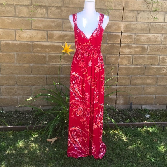 Express Dresses & Skirts - ❤️HP❤️ NWOT Express Maxi Springtime Staples